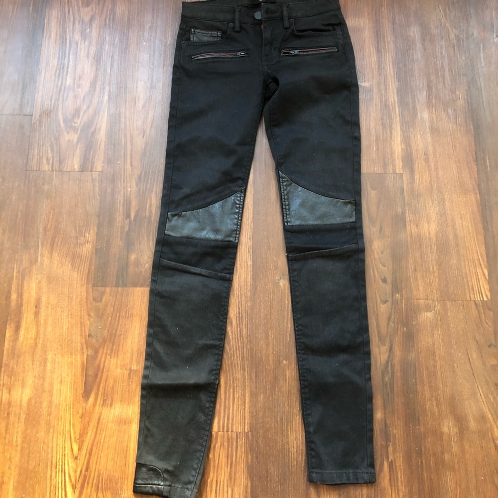 Etienne Marcel Jeans Black with leather detail 24